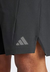 Thumbnail Image 2