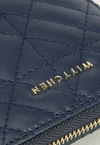 WITTCHEN ELEGANCE KOLLEKTION - Taška s příčným popruhem - dunkelblau