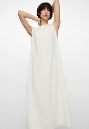 - Sukienka z dżerseju