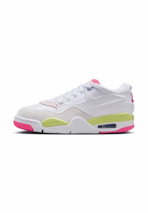 Weiße Sneaker mit Wildleder- und Mesh-Elementen. Mit rosa Akzenten, einer grünen Sohle und einer sichtbaren Air-Einheit. Klassisches Low-Top-Design.