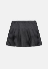Gonna grigia plissettata con righe verticali, vita elastica e design svasato. Realizzata in tessuto con una finitura liscia.