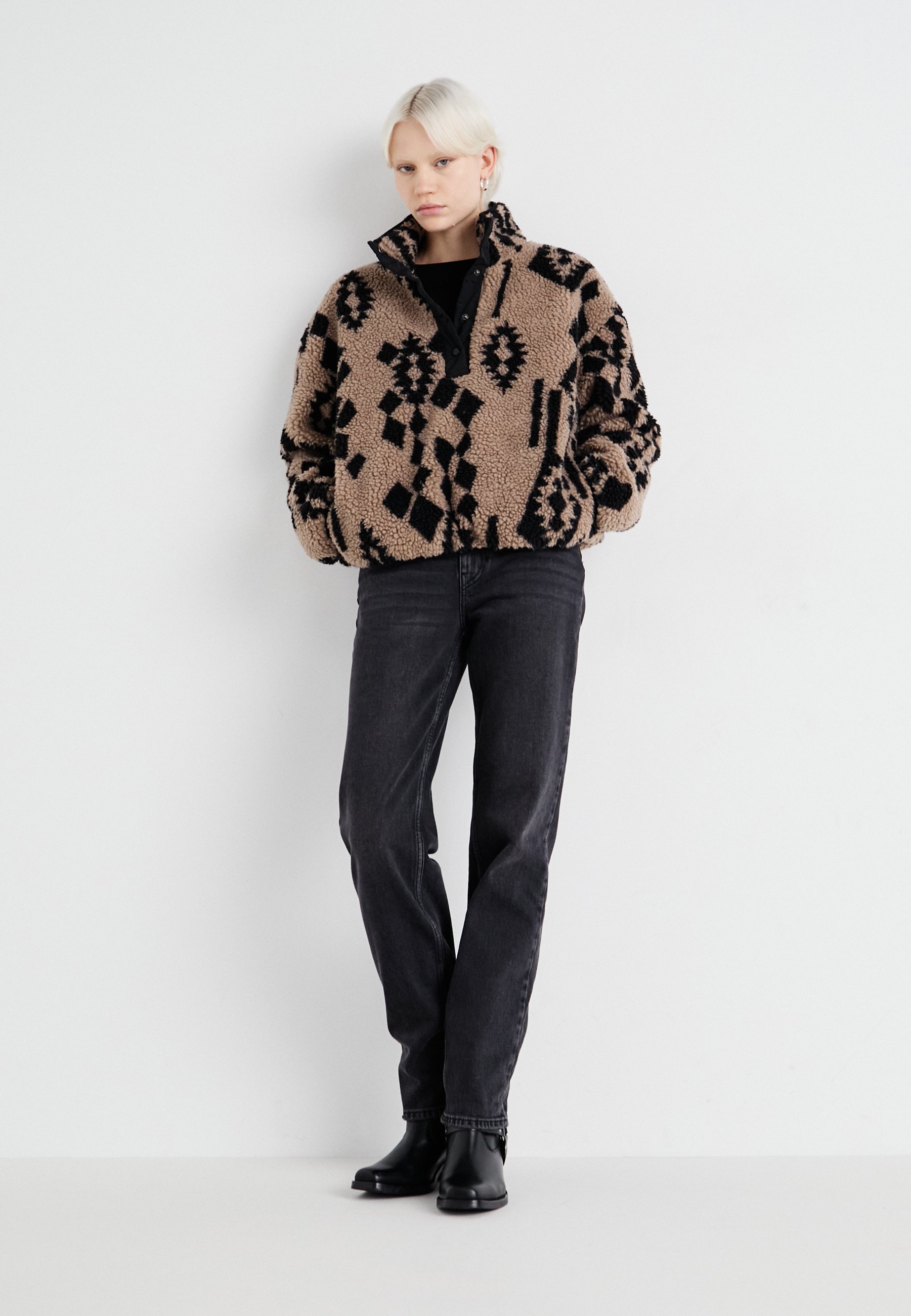 ONLY POP TEDDY - Winterjacke - mocha meringue,black/hellbraun