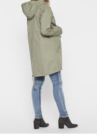 MAMALICIOUS Parka - green