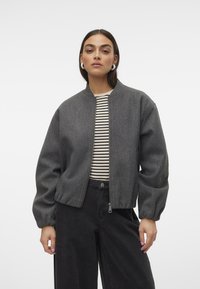 Vero Moda VMPOPBELLA SHORT JACKET - Bombejakke - dark grey