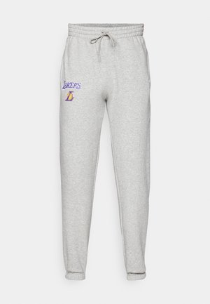 Šedé bavlněné tepláky s elastickým pasem, šňůrkou a fialovým logem a emblémem "Lakers" na levém stehně.