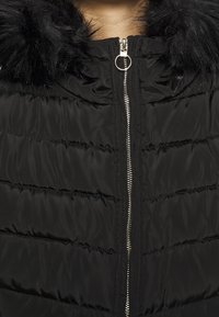 ONLY Petite Vinterjacka - black