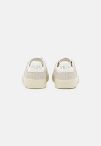 Veja CAMPO BOLD - Sneakers basse - natural/white