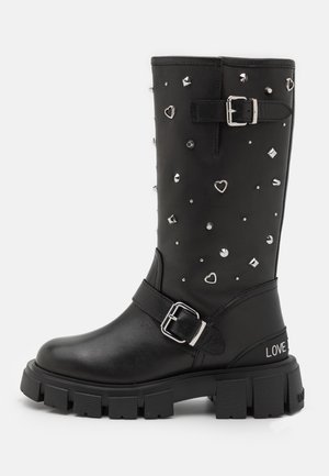 Plateaustiefel - black