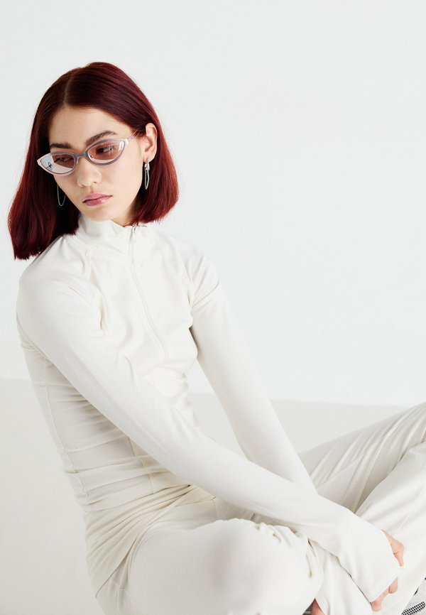 SOFT TOUCH FOLDED FLARE TROUSERS - Trousers - tofu4