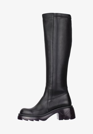 Boots - black