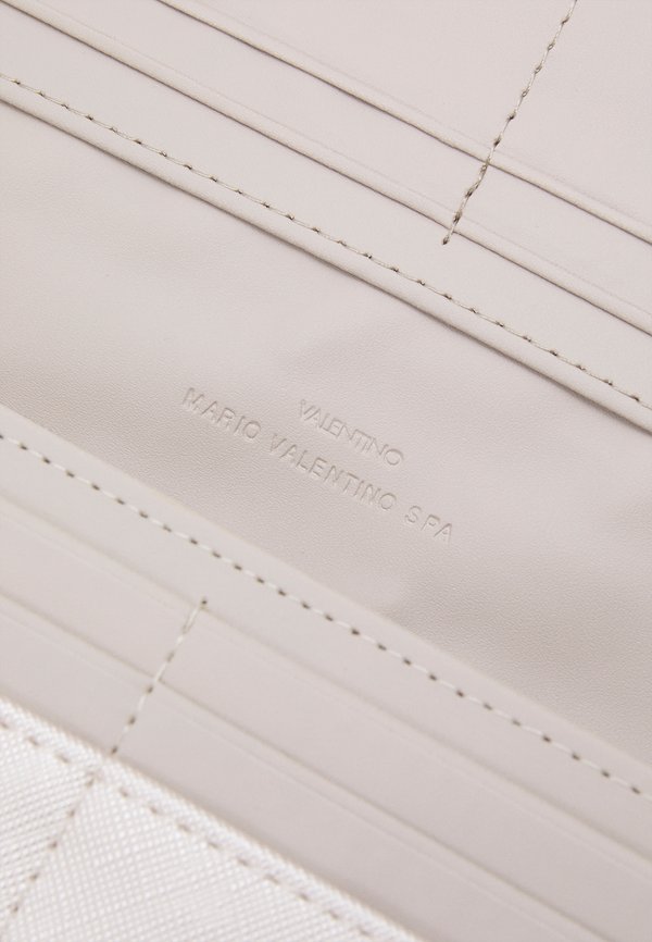 DIVINA - Wallet - platino3