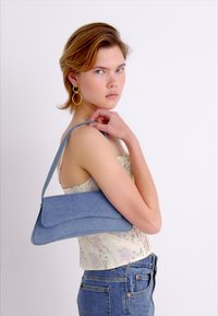 Gina Tricot SPORTY BAG - Rokassoma - mid blue