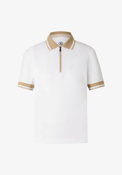 Polo blanc à manches courtes avec col beige, fermeture éclair à l'avant et poignets de manches à rayures beiges sur un fond uni.