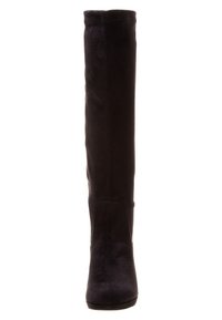 Schwarze Overknee-Stiefel aus Wildleder mit glatter Oberfläche, die einen engen Sitz, eine runde Zehenpartie und einen leichten Absatz aufweisen.