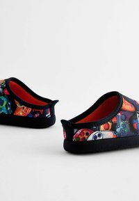Next PATTERNED - REGULAR FIT - Papucsszandálok - bright gamer