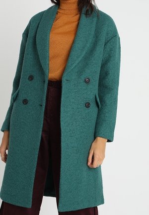 Mantel - green