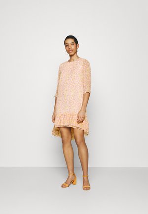 JEANIE GRACY DRESS - Day dress - opera mauve