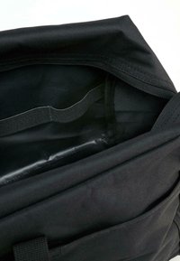 Brandit ACCESSOIRES UTILITY LARGE - Kelioninis krepšys - black