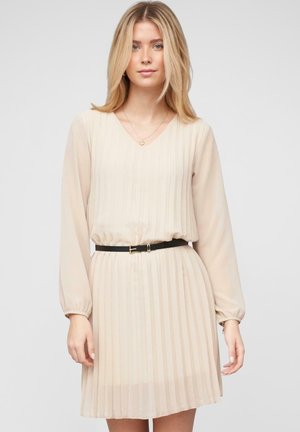 PLEATED WITH BELT - Vestito casual - beige