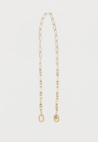 Colar de corrente de ouro com elos retangulares e ovais, apresentando uma textura suave e um acabamento brilhante. Extremidades moldadas como pequenos conectores ovais.