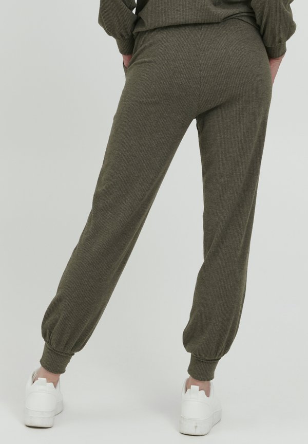 IHKYLA - Tracksuit bottoms3