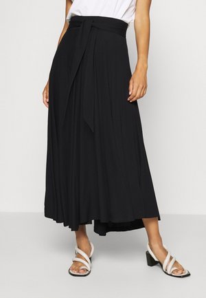 A-linjainen hame - black