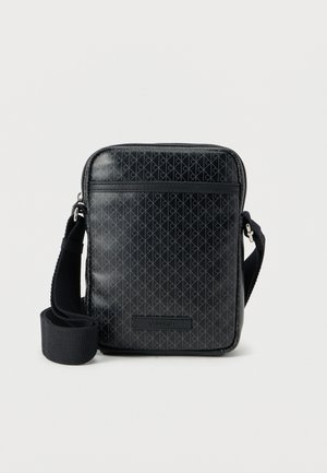 EMBLEM SLIM REPORTER - Geantă crossbody - black