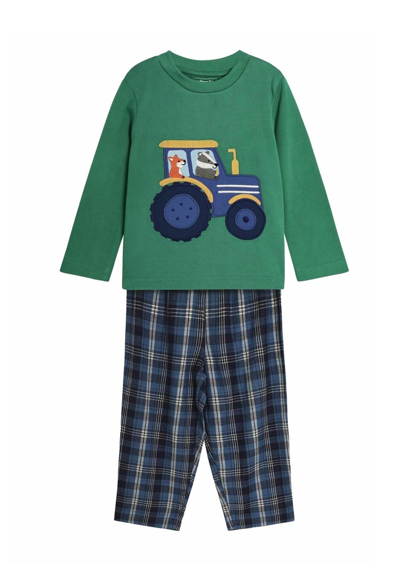 Vihreä pitkähihainen paita, jossa on traktorin grafiikka; sinisiä ja keltaisia yksityiskohtia. Tumman siniset ruutuhousut, joissa on vaihtelevaa sinisen sävyä ja valkoisia viivoja.