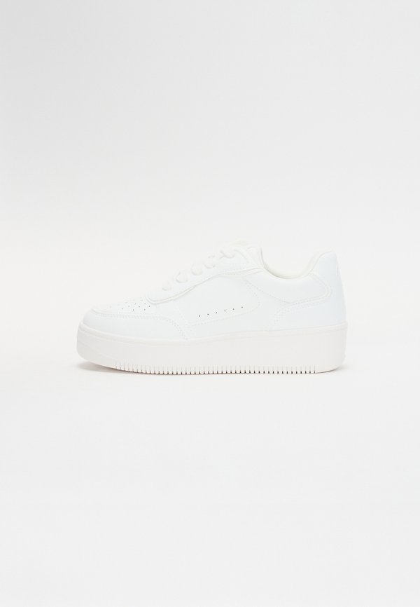 FRESHY - Sneaker low