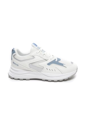 Weiße Sportschuhe mit blauen und grauen Akzenten, aus Netz- und synthetischen Materialien, mit Schnürdesign und strukturiertem Laufsohle. Markenlogo an der Ferse.