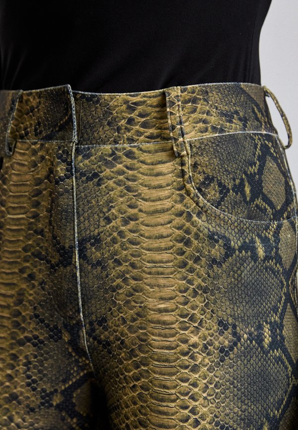 HIGH WAIST PENCIL - Trousers4