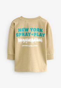Next GRAFFITI REGULAR FIT - Pikkade varrukatega topp - neutral bear