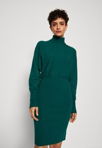 Anna Field Robe pull - green