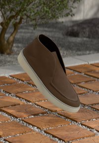 RICHARD - Botine clasice - brown