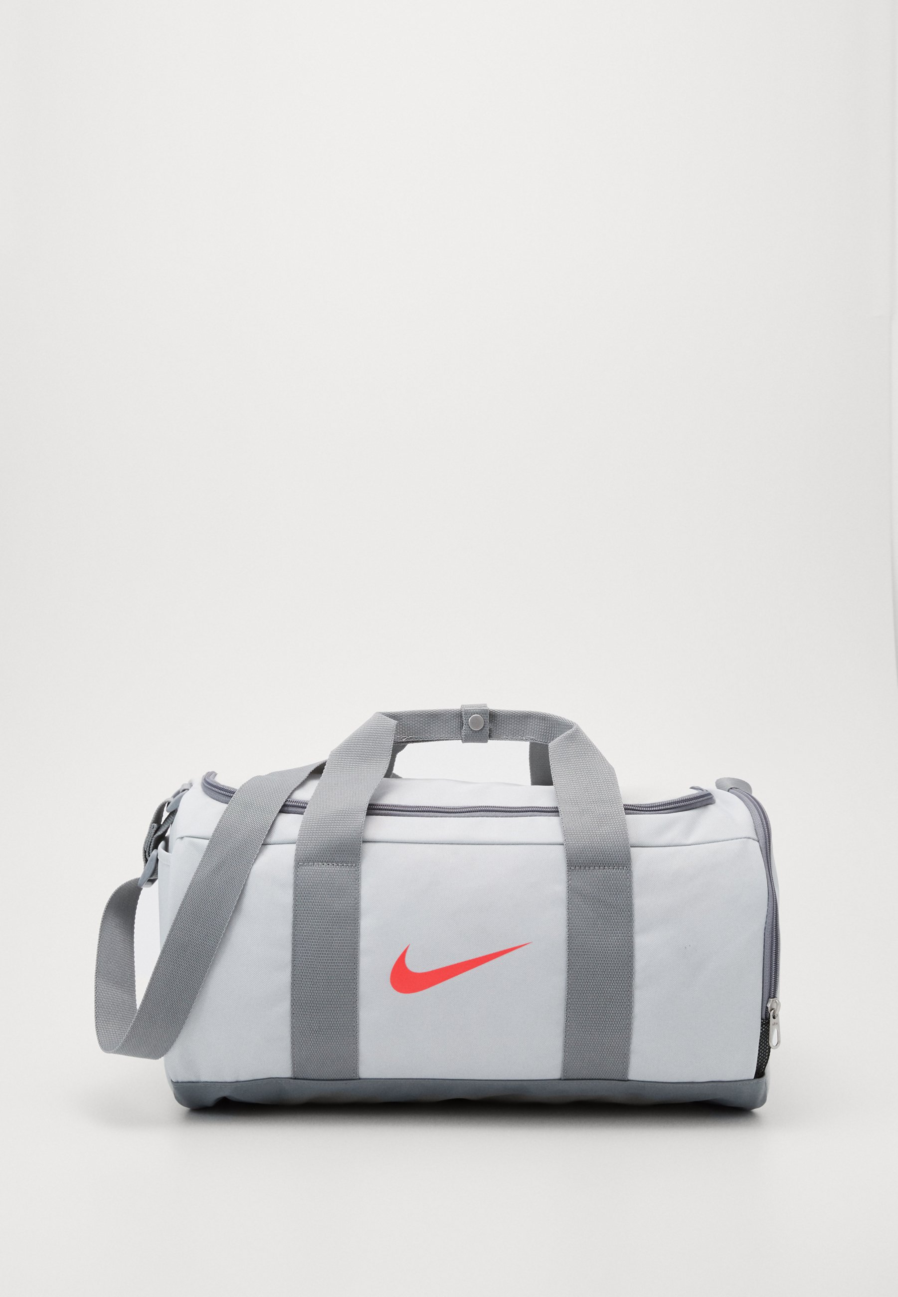Nike Performance TEAM DUFFLE Treningsbag photon dust Nike bag på nett hos Zalando.no