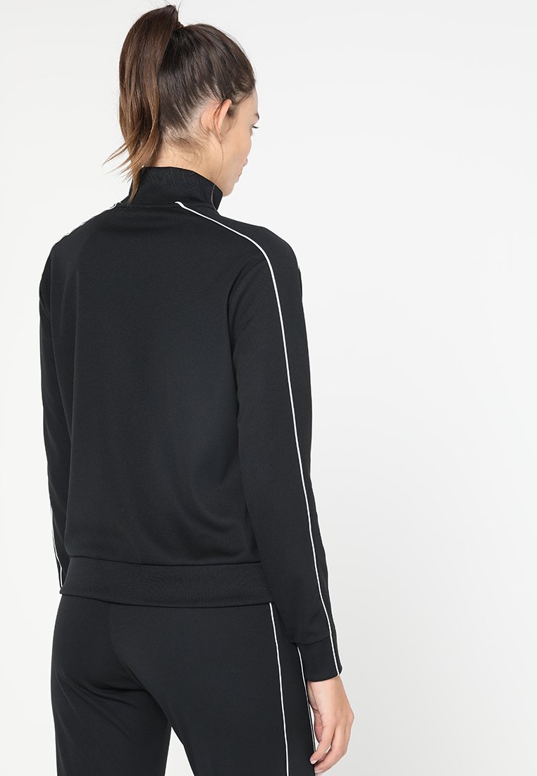 nike performance warm up