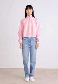 Tommy Jeans 1/4 ZIP CREW - Sportinis megztinis - ballet pink