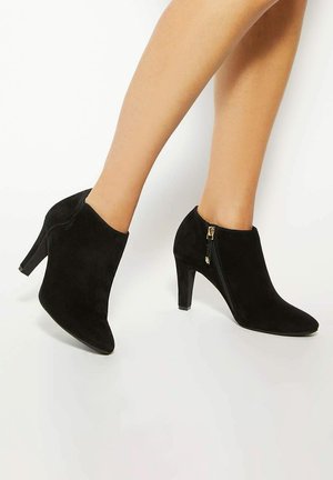 OMARAH - Klassieke pumps - black