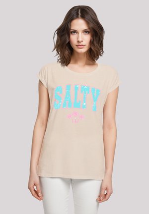 BEACH SUMMER VACATION SALTY - Print T-shirt - whitesand