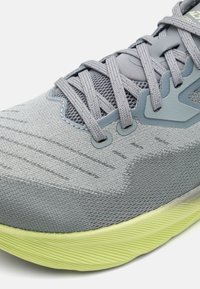 Altra EXPERIENCE FLOW - Road running shoes - gray/green