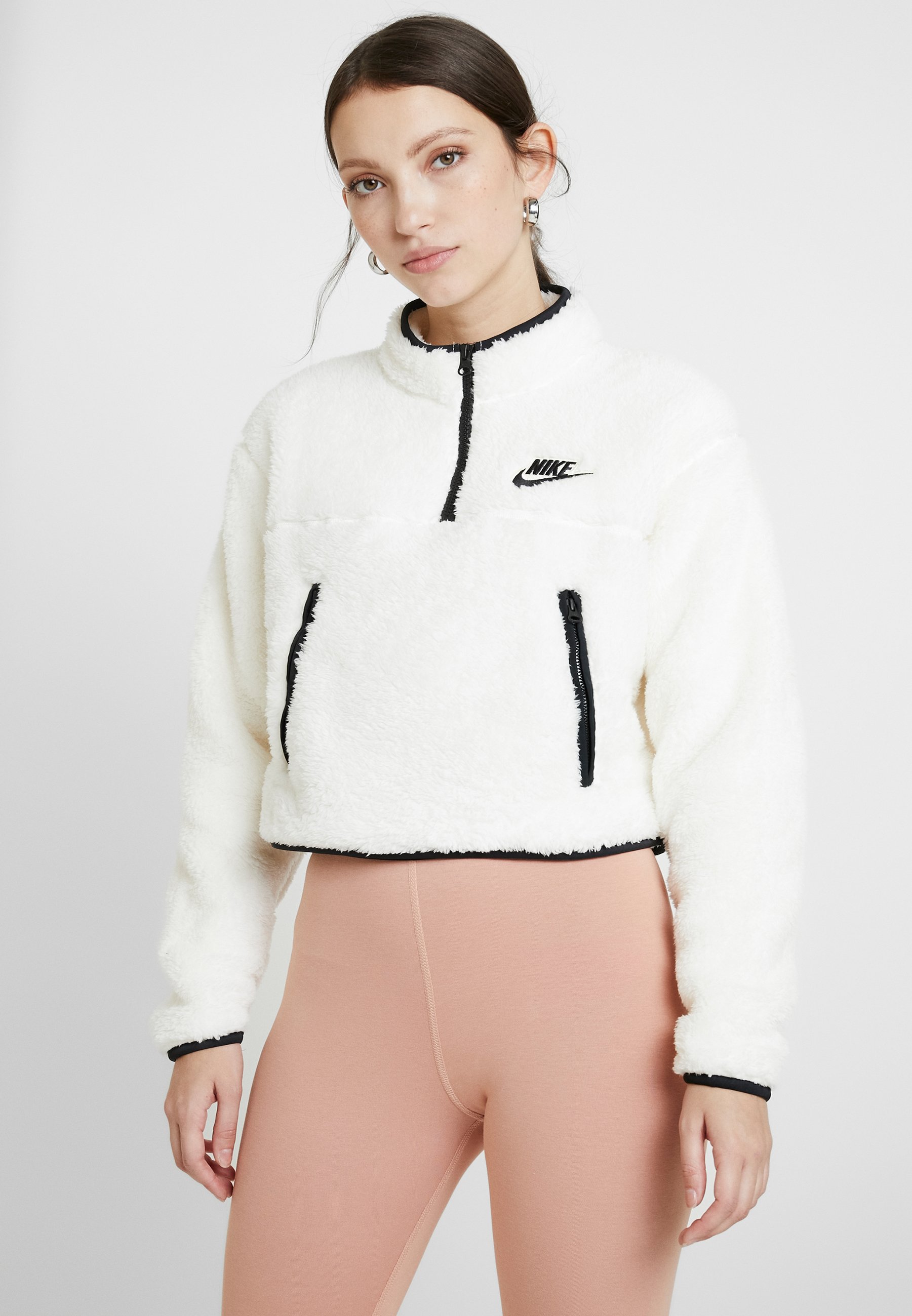 Nike Sportswear CROP Sweater pale ivoryblackcrème Nike Sportswear CREW TREND Sweater pale ivoryblack