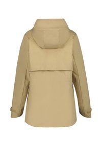 Helle beigefarbene wasserdichte Jacke mit Kapuze, die über einen Rückenflap verfügt, lange Ärmel und verstellbare Bündchen hat. Glatte Textur.