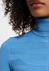 Morgan LONG SLEEVE TURTLENECK - Maglione - bleu