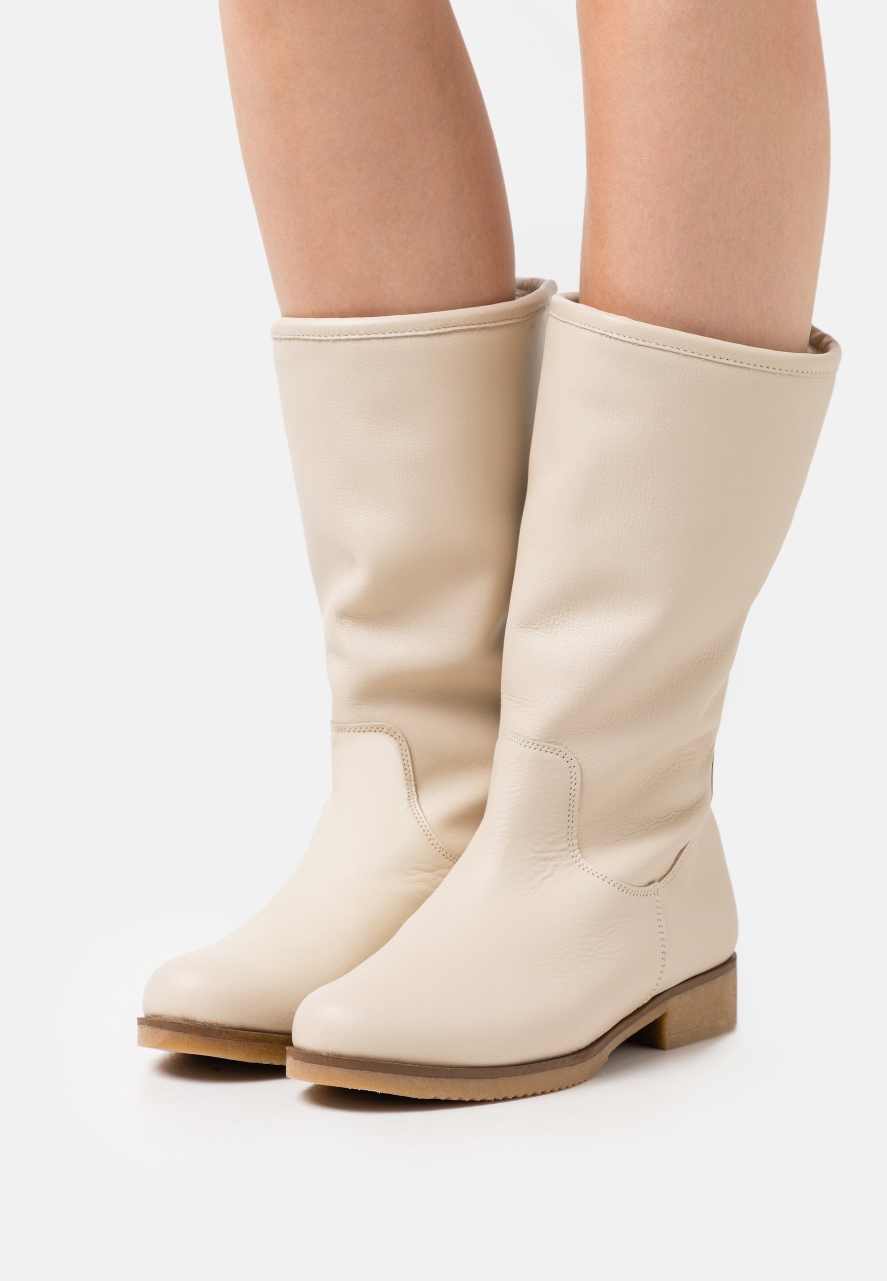 zalando stivali traforati