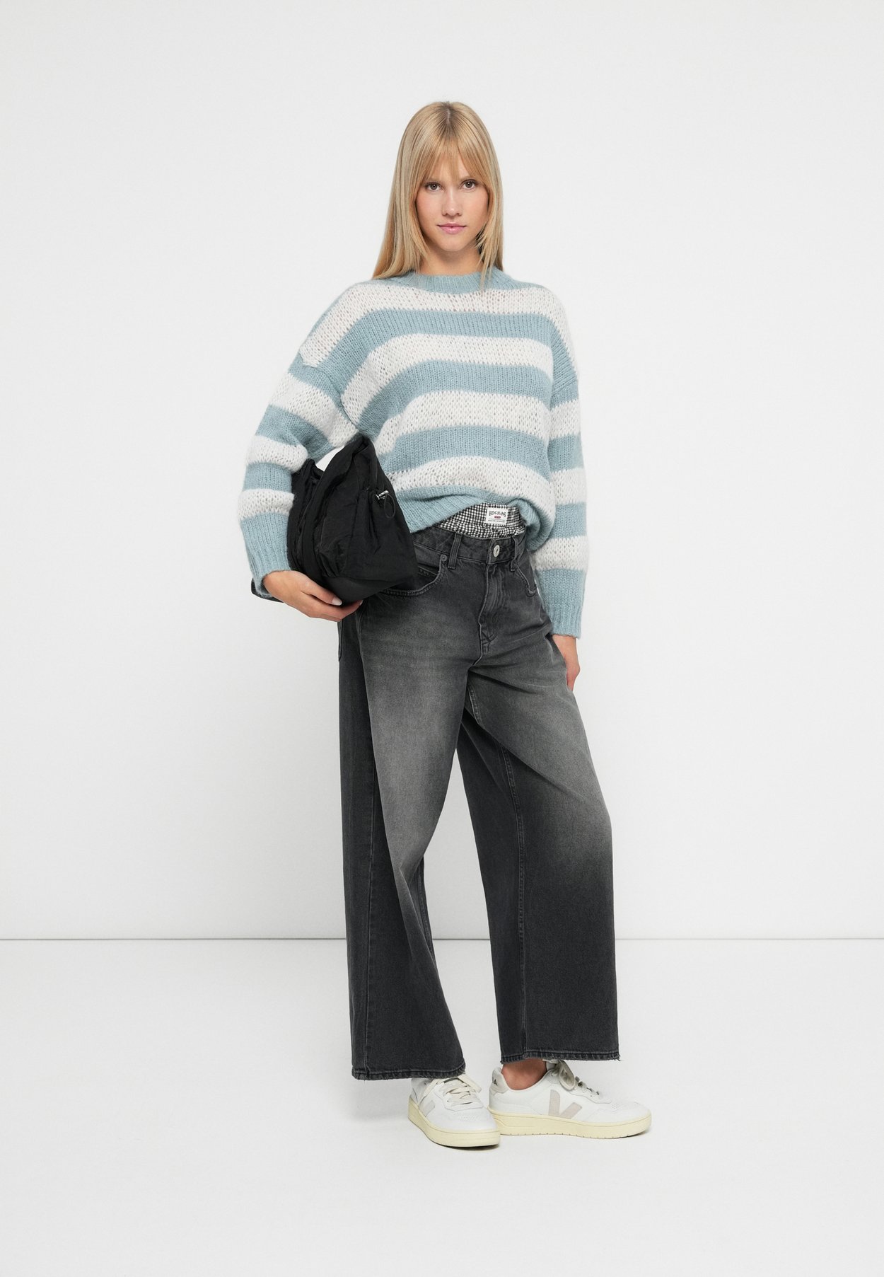 ONLCAMEL LIFE STRIPE O NECK