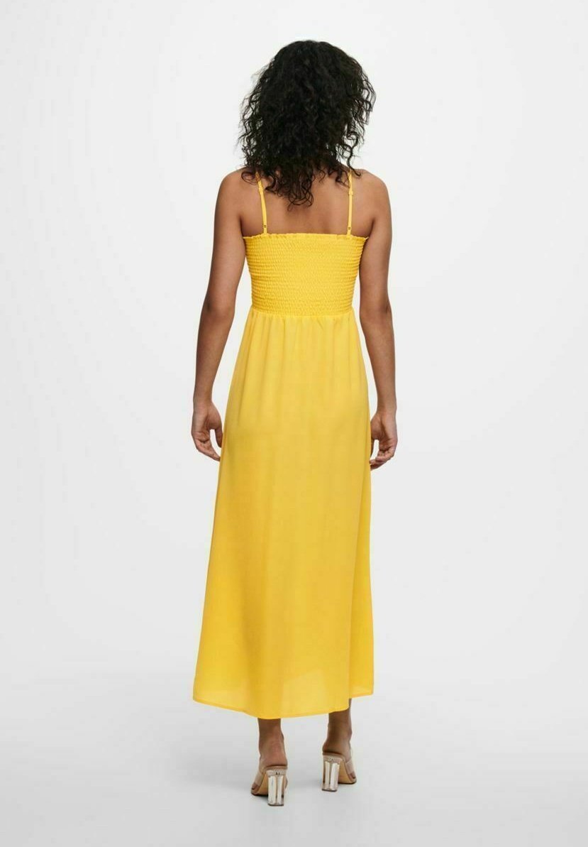 robe jaune only