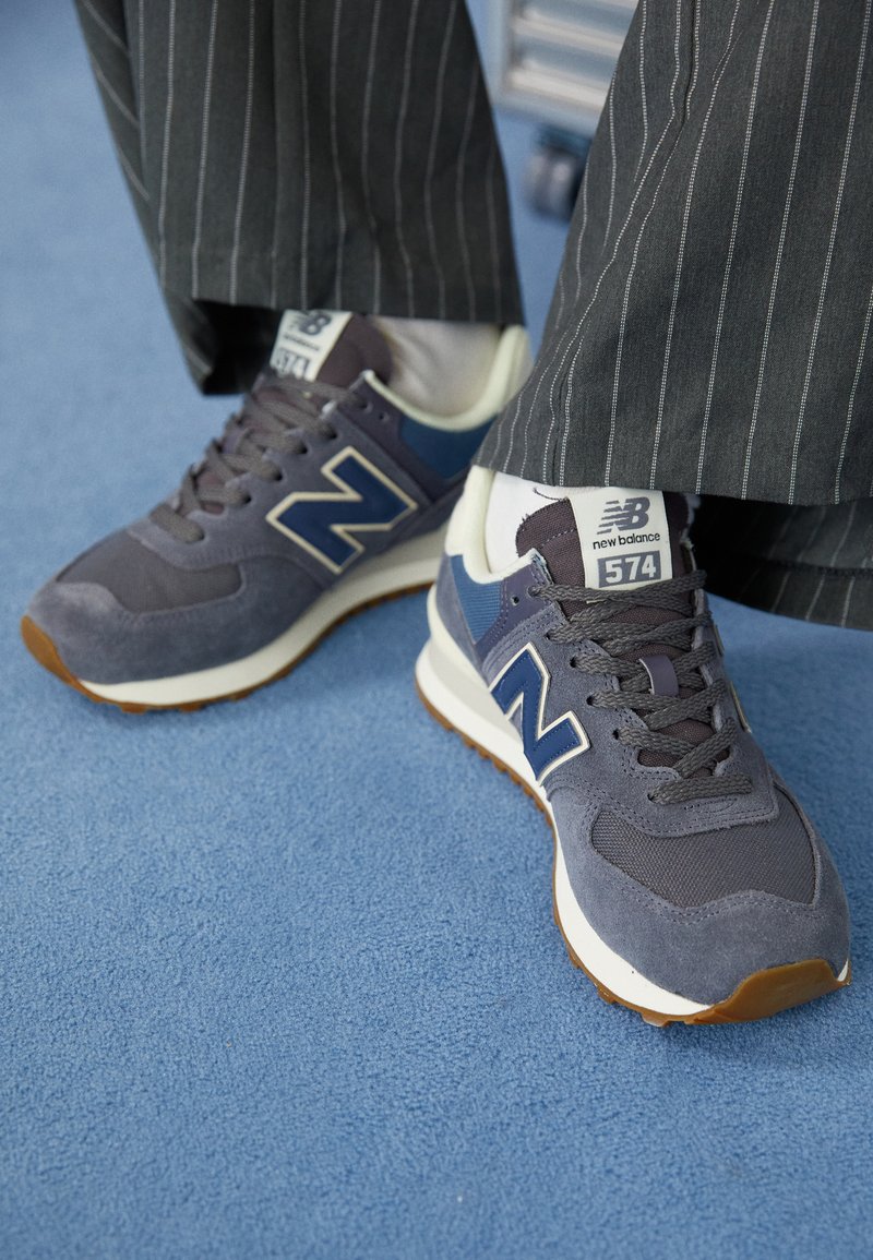 New Balance 574 Trainers - Sneaker low - magnet/dunkelgrau  