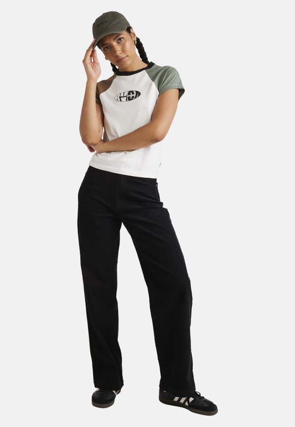 DOME SHRUNKEN - Print T-shirt - wza2