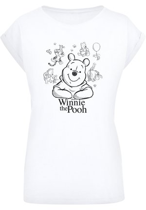 Biała koszulka z graficznym nadrukiem Kubusia Puchatka i jego przyjaciół w czarnym obrysie, z zabawnymi elementami takimi jak serduszka i balon.