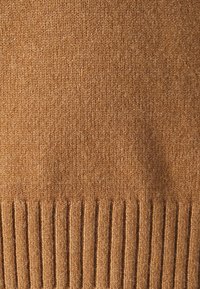 VILA VIRIL V-NECK NOOS - Strikkegenser - braun
